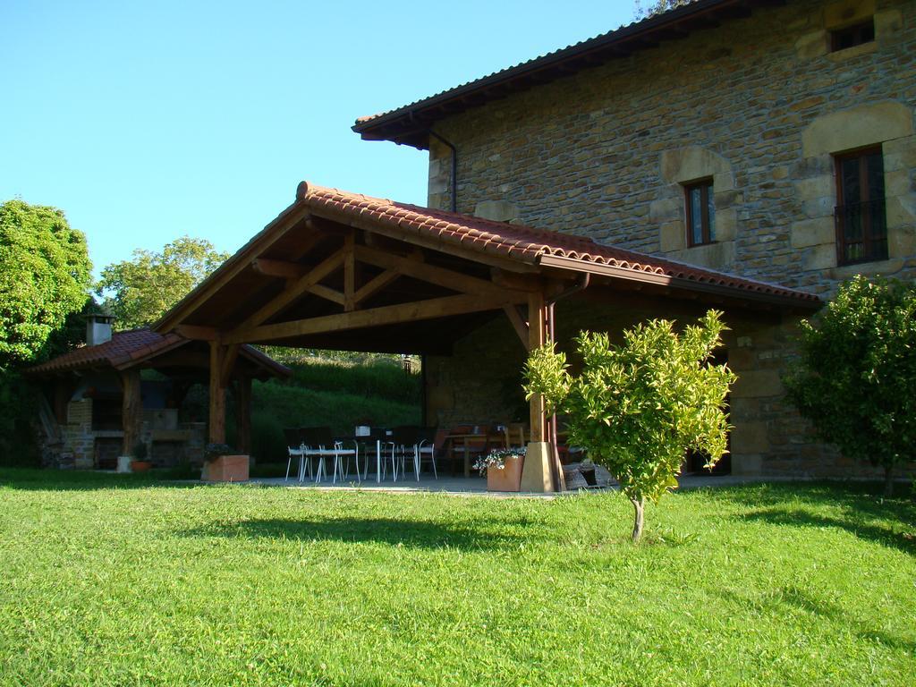 Hotel Urune Múgica Exterior foto